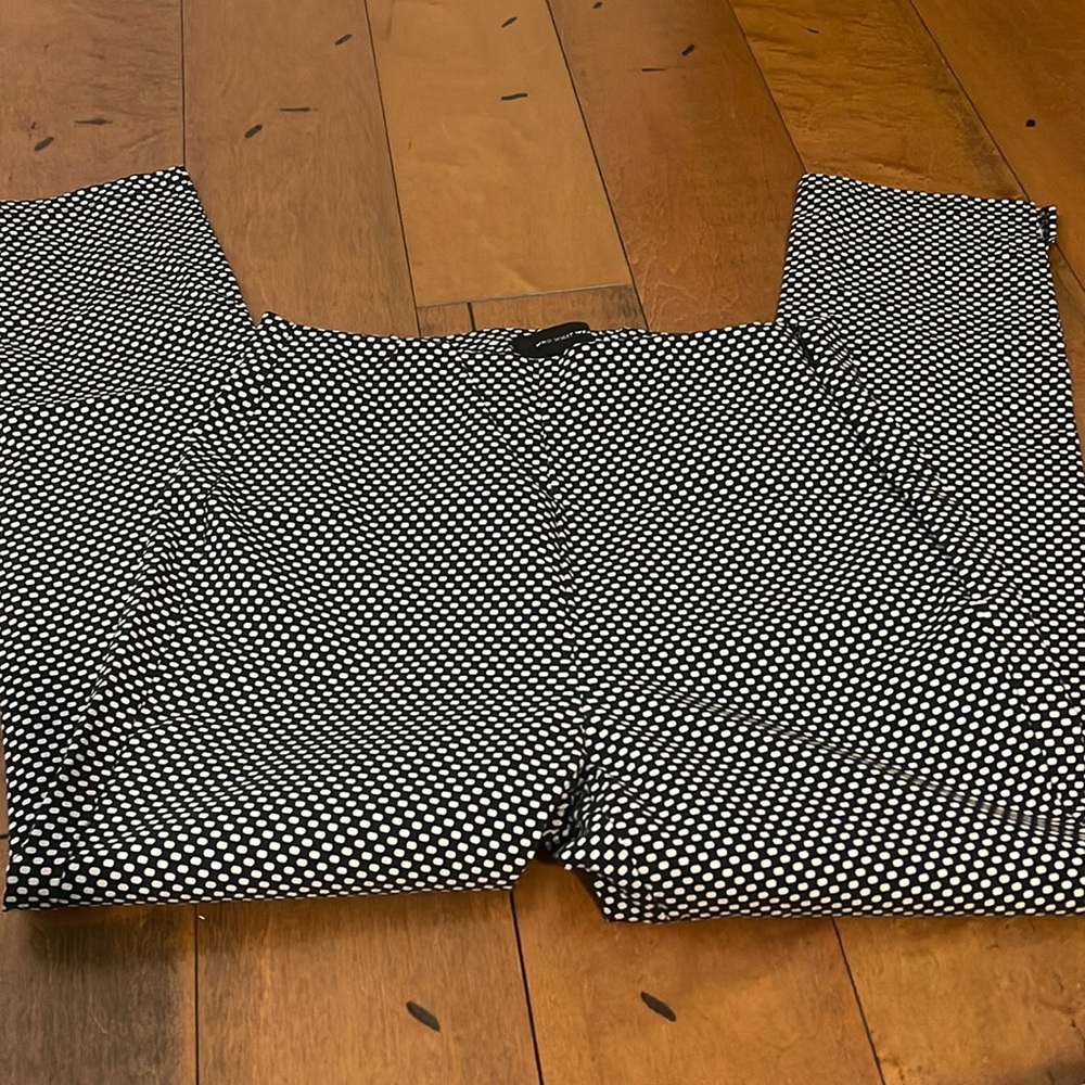 Women’s ankle pants